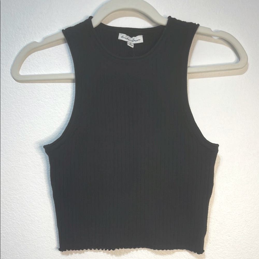Hunter & Brown Black Fitted Crop Tank Top Size Small NWT